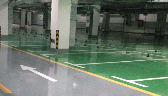 環(huán)氧地坪的意外沾染？告別煩惱，這里有解決方案！