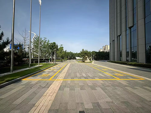 廠區(qū)車間路面劃線解決方案？江蘇中穎優(yōu)質(zhì)服務(wù)